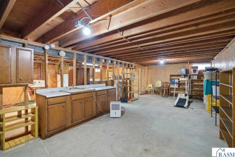 14771 295th Avenue Waseca MN 56093