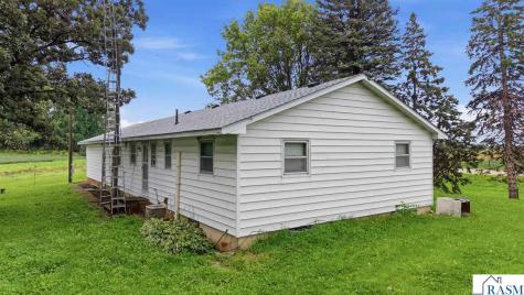 14771 295th Avenue Waseca MN 56093