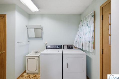 14771 295th Avenue Waseca MN 56093