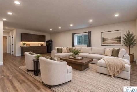 101 Skylark Drive Mankato MN 56001