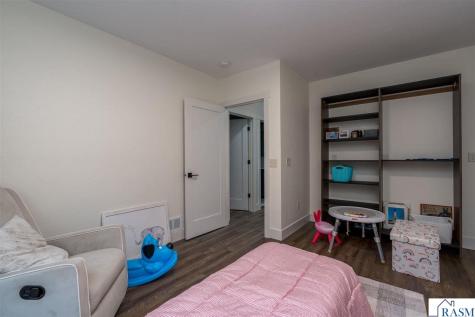 101 Skylark Drive Mankato MN 56001