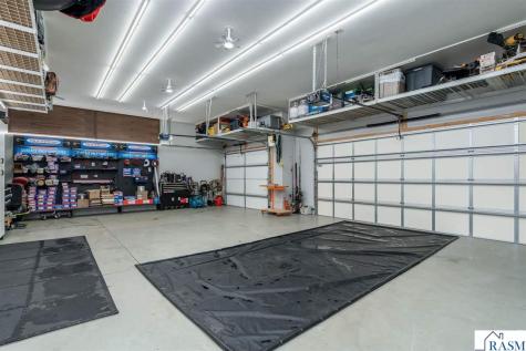 101 Skylark Drive Mankato MN 56001