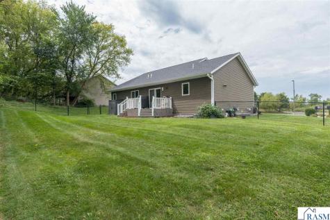 101 Skylark Drive Mankato MN 56001