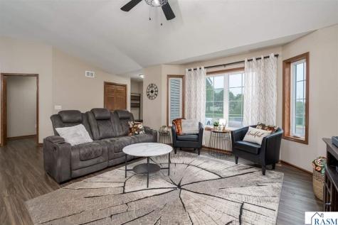 101 Skylark Drive Mankato MN 56001