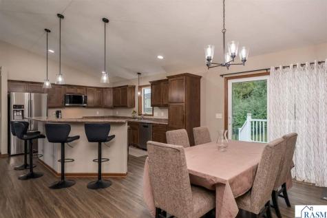 101 Skylark Drive Mankato MN 56001