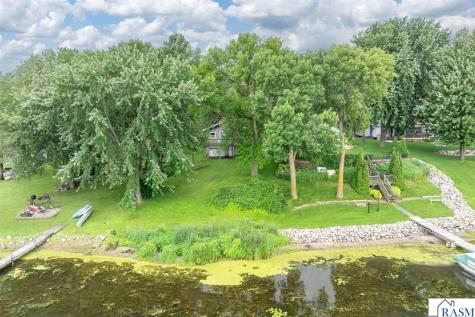 25076 Swede's Bay Lane Elysian MN 56028