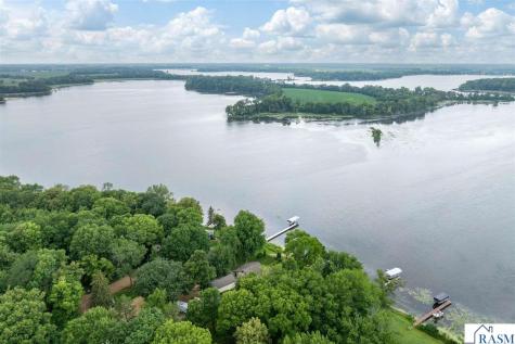 25076 Swede's Bay Lane Elysian MN 56028