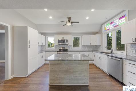 108 NW 1st Avenue Mapleton MN 56065