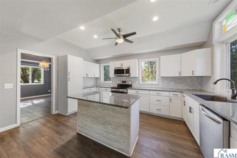 108 NW 1st Avenue Mapleton MN 56065