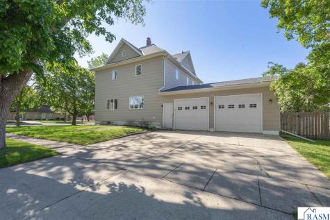 108 NW 1st Avenue Mapleton MN 56065