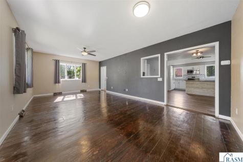 108 NW 1st Avenue Mapleton MN 56065