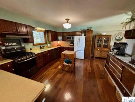 32622 Lake Emily Road St. Peter MN 56082