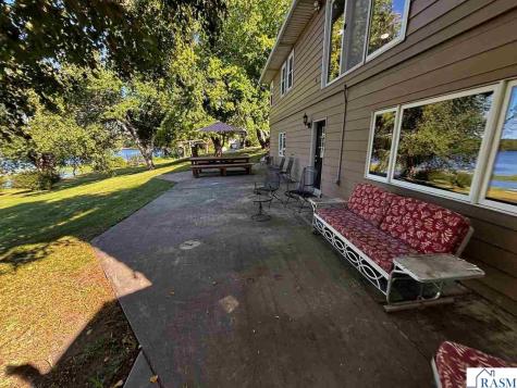 32622 Lake Emily Road St. Peter MN 56082