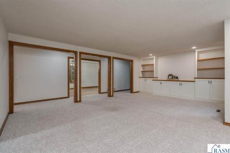 101 Pohl Road Mankato MN 56001