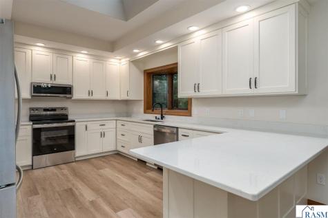 101 Pohl Road Mankato MN 56001