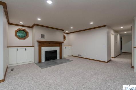 101 Pohl Road Mankato MN 56001