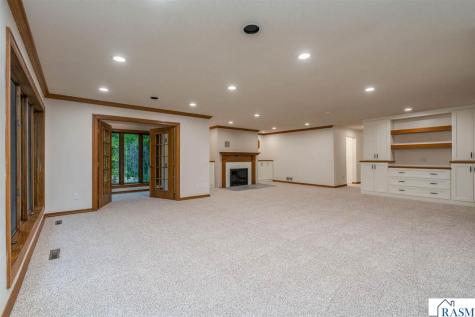 101 Pohl Road Mankato MN 56001