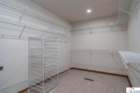 101 Pohl Road Mankato MN 56001