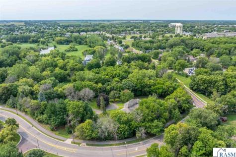 101 Pohl Road Mankato MN 56001