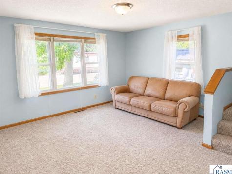 307 Washington Avenue Hanska MN 56041