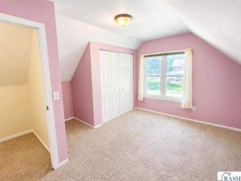 307 Washington Avenue Hanska MN 56041