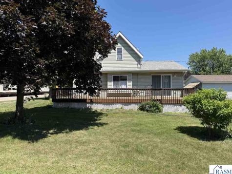 307 Washington Avenue Hanska MN 56041