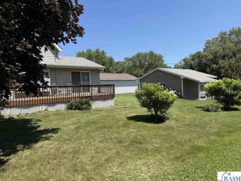 307 Washington Avenue Hanska MN 56041