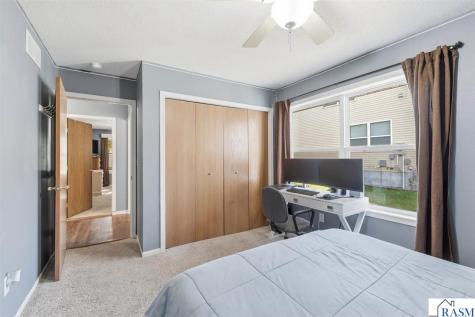 605 Bassford Street St. Peter MN 56082