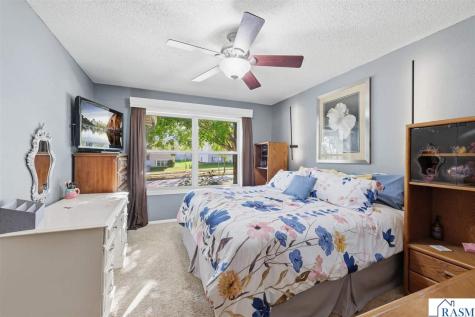 605 Bassford Street St. Peter MN 56082