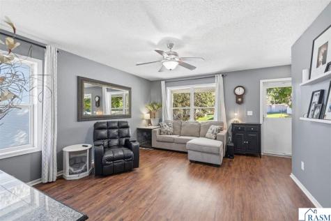 605 Bassford Street St. Peter MN 56082