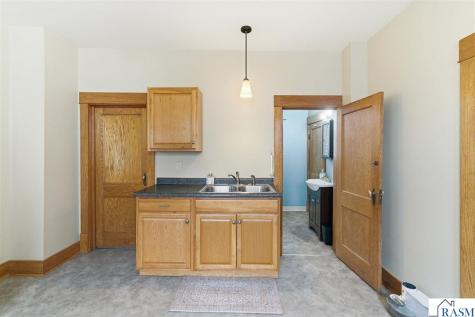 315 N Broad Street Mankato MN 56001