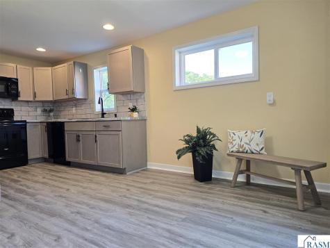 416 State Street N New Ulm MN 56073
