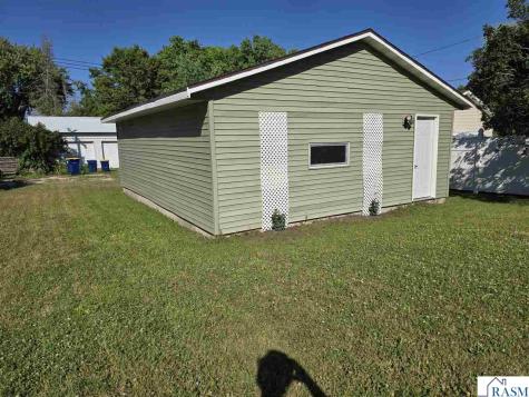 416 State Street N New Ulm MN 56073