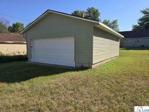 416 State Street N New Ulm MN 56073