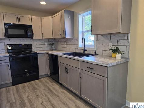 416 State Street N New Ulm MN 56073