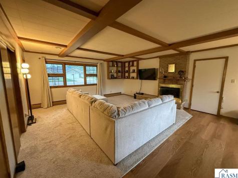 817 Summit Avenue New Ulm MN 56073