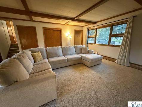 817 Summit Avenue New Ulm MN 56073