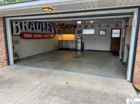 817 Summit Avenue New Ulm MN 56073