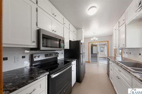 120 N Manitou Drive Mankato MN 56001
