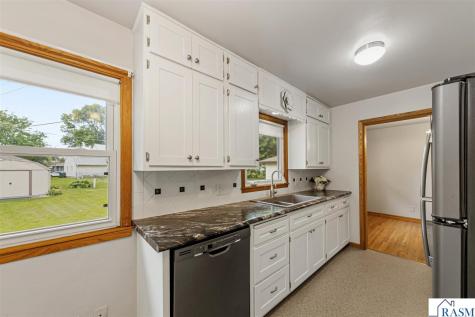 120 N Manitou Drive Mankato MN 56001