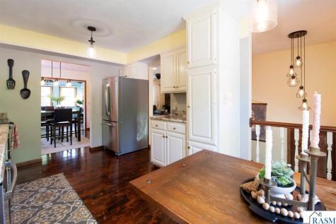 1603 Nottingham Drive North Mankato MN 56003