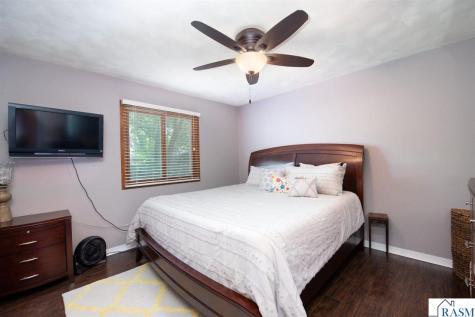 1603 Nottingham Drive North Mankato MN 56003