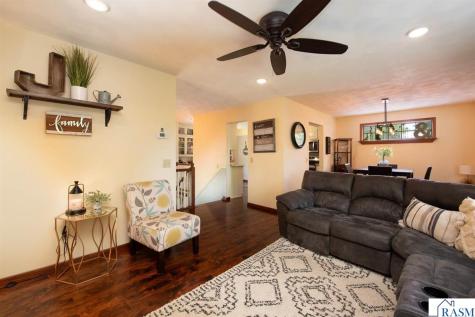 1603 Nottingham Drive North Mankato MN 56003