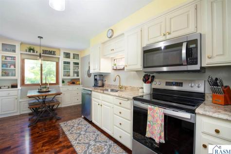 1603 Nottingham Drive North Mankato MN 56003