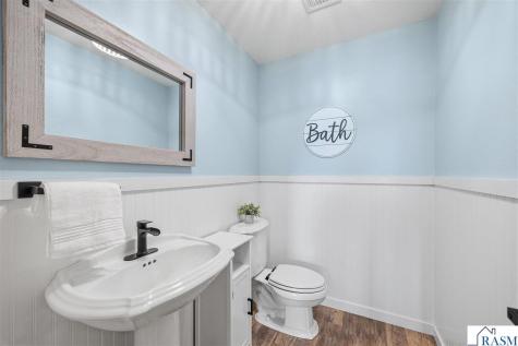 120 Callaway Court Mankato MN 56001