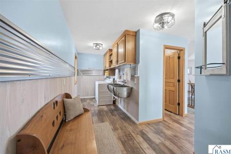 120 Callaway Court Mankato MN 56001