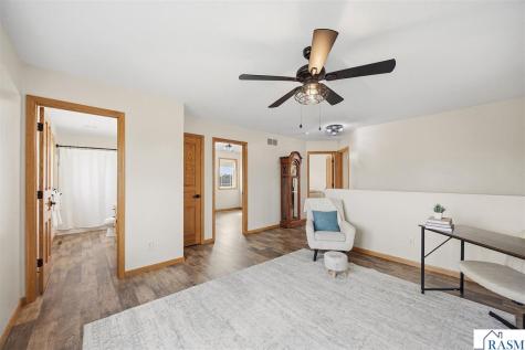 120 Callaway Court Mankato MN 56001