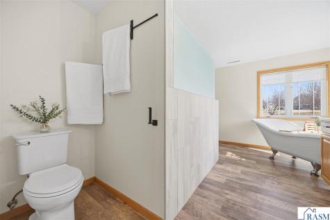 120 Callaway Court Mankato MN 56001