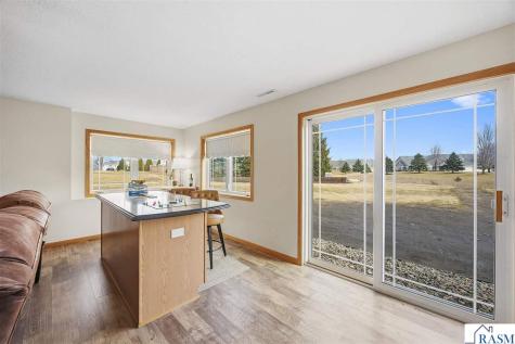 120 Callaway Court Mankato MN 56001