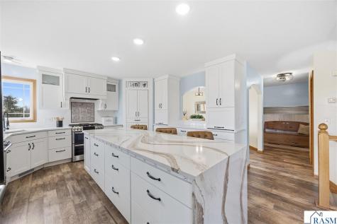 120 Callaway Court Mankato MN 56001